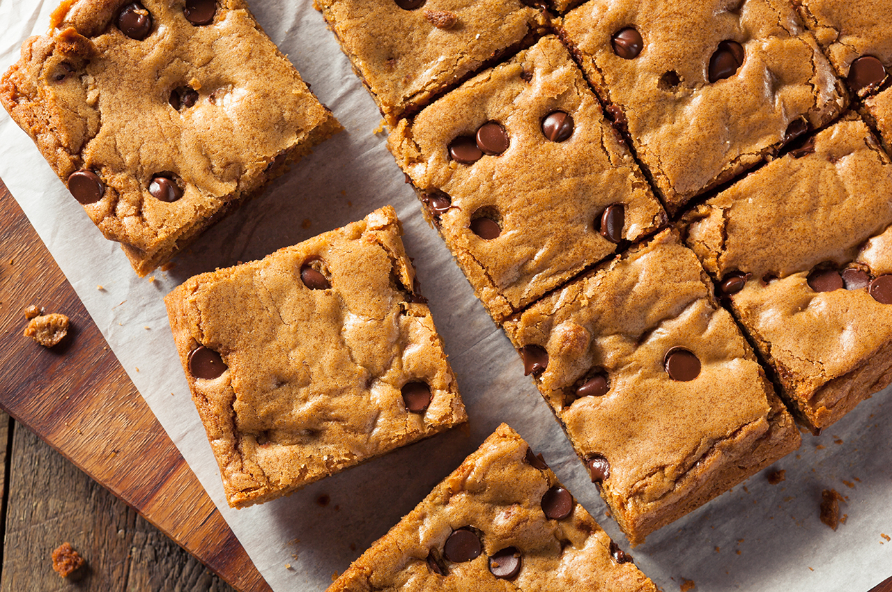 Chocolate chip cookie bars.